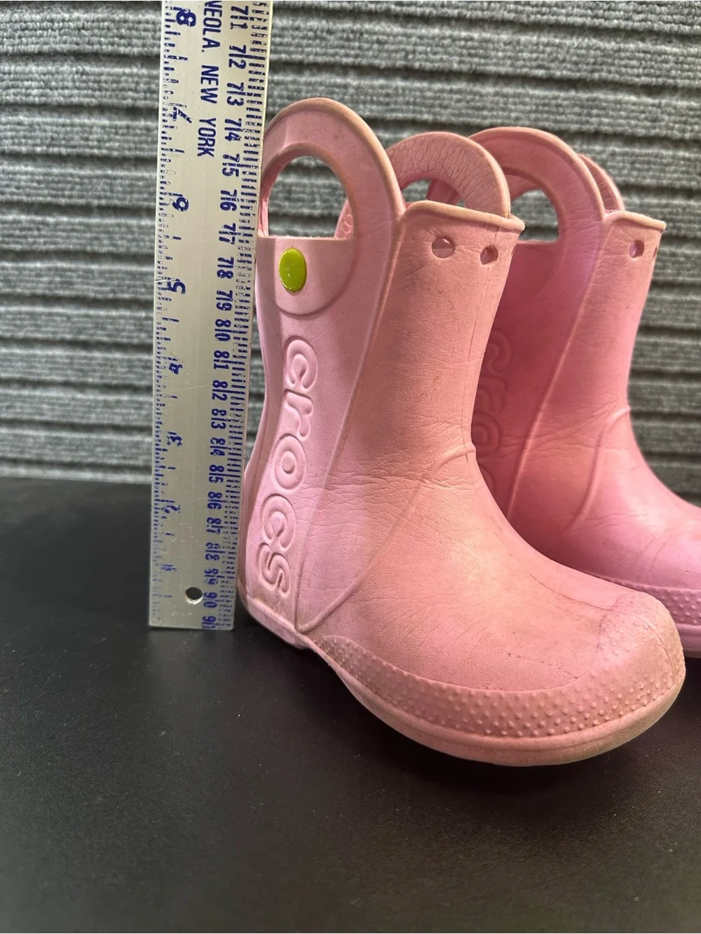 CROCS handle it